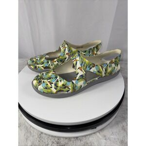 Crocs Women's Swiftwater  Wave Tropical Sandal Size 10